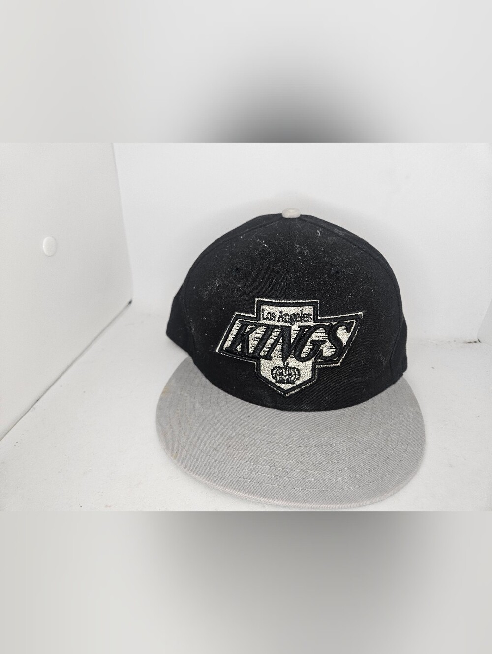 Vintage New Era Hat Cap NHL LA Los Angeles Kings MENS Snapback Black Hockey Used